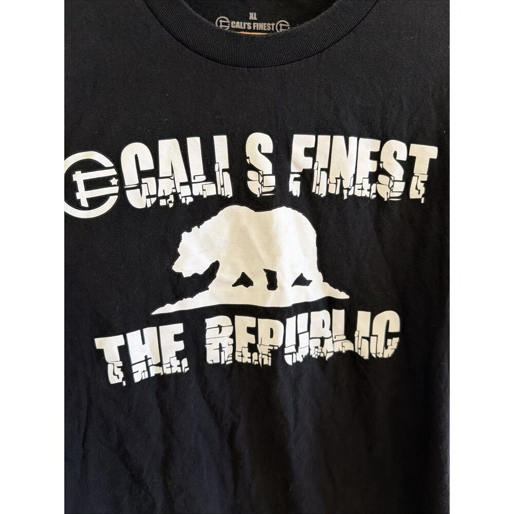 Cali's Finest The Republic The Graphic T-Shirt Size XL Bear